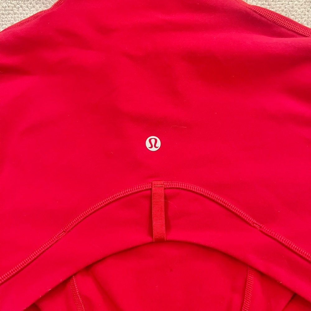 LULULEMON RED DEFINED JACKET
